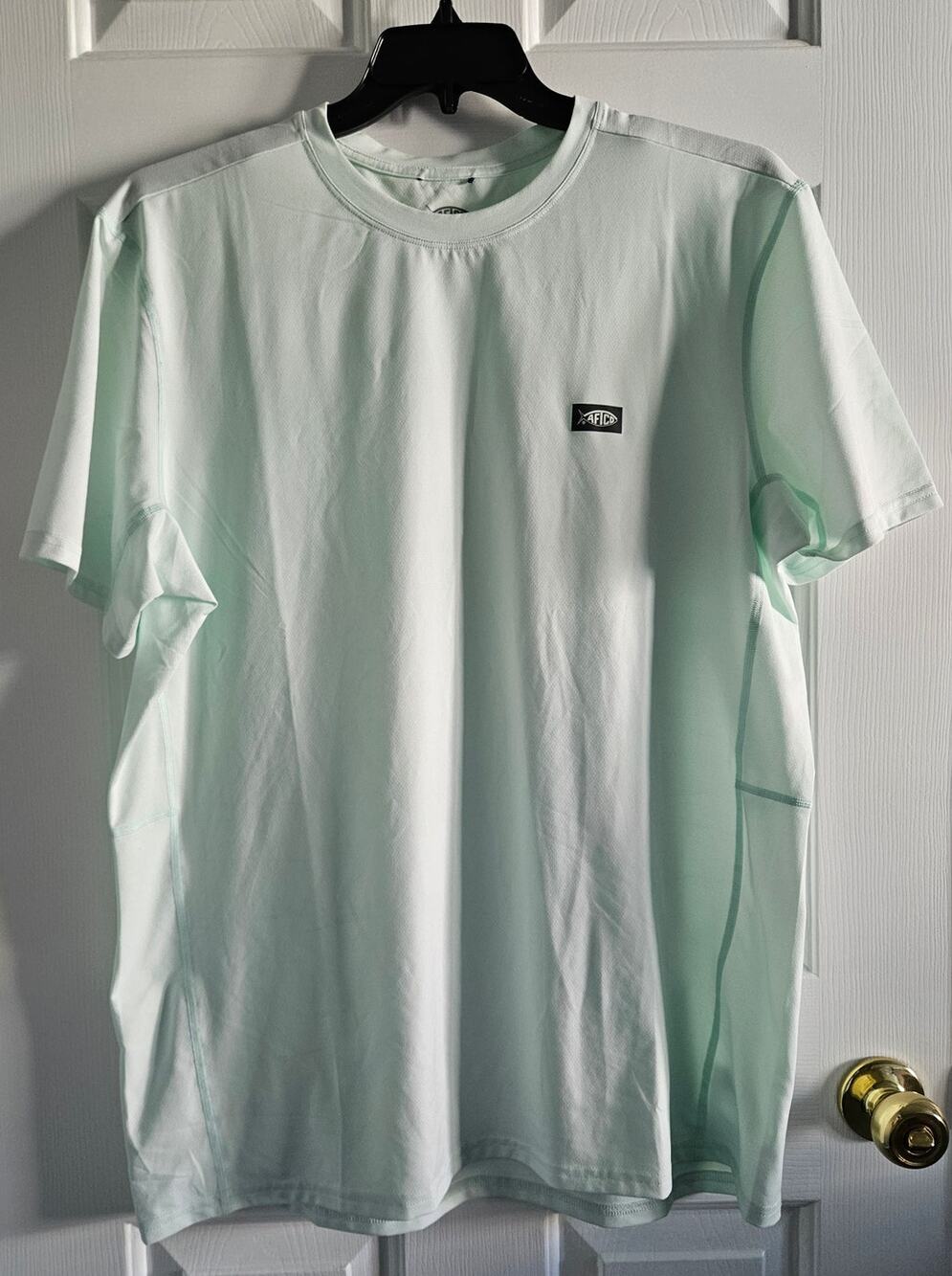 Men's AFTCO American Fishing & Tackle Co T Shirt XL Light Green Quick Dry